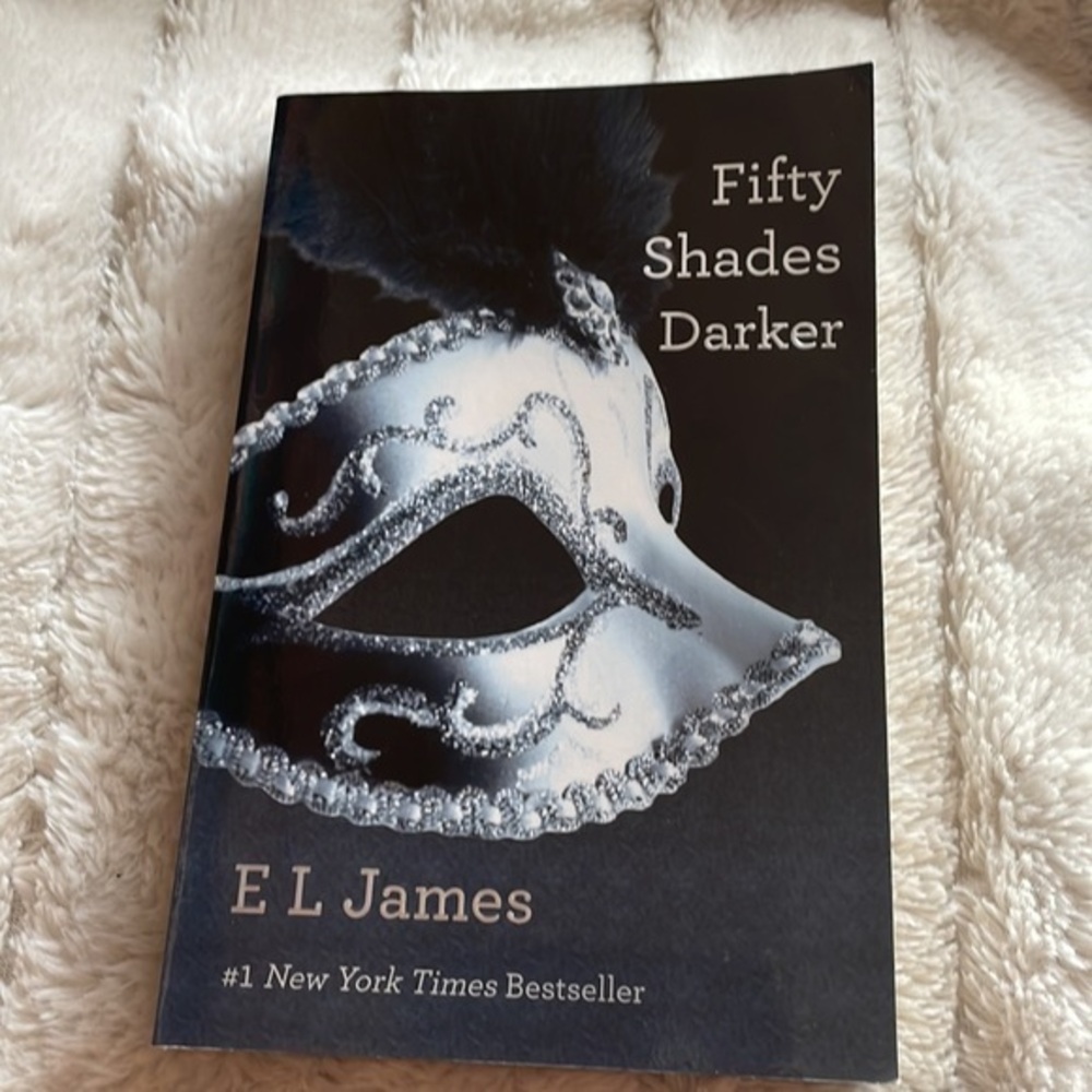3/$25 Fifty Shades Darker. #1 New York Times Bestseller by E L James
